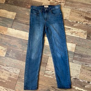 Girls Weatherproof vintage jeans.